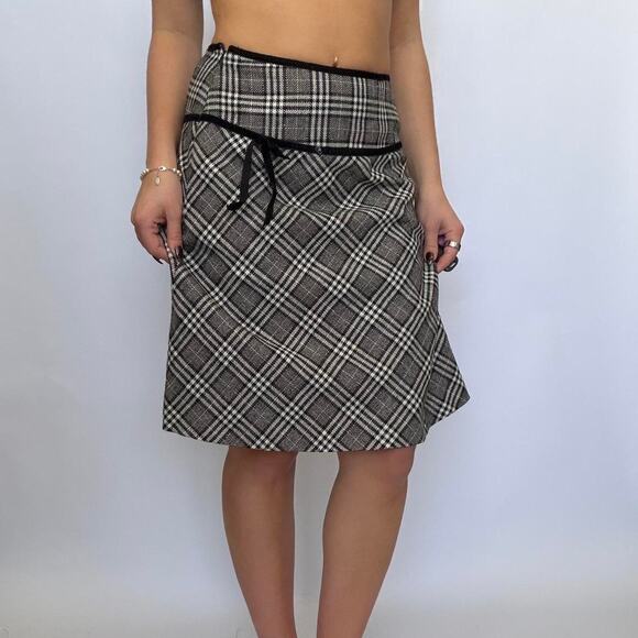 OPA Grey Tartan Plaid Midi Skirt w/ Black Bow Belt - Picture 2 of 5